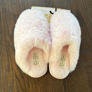 Jessica Simpson Women's Soft Plush Memory Foam Slippers blush pink size 7/8